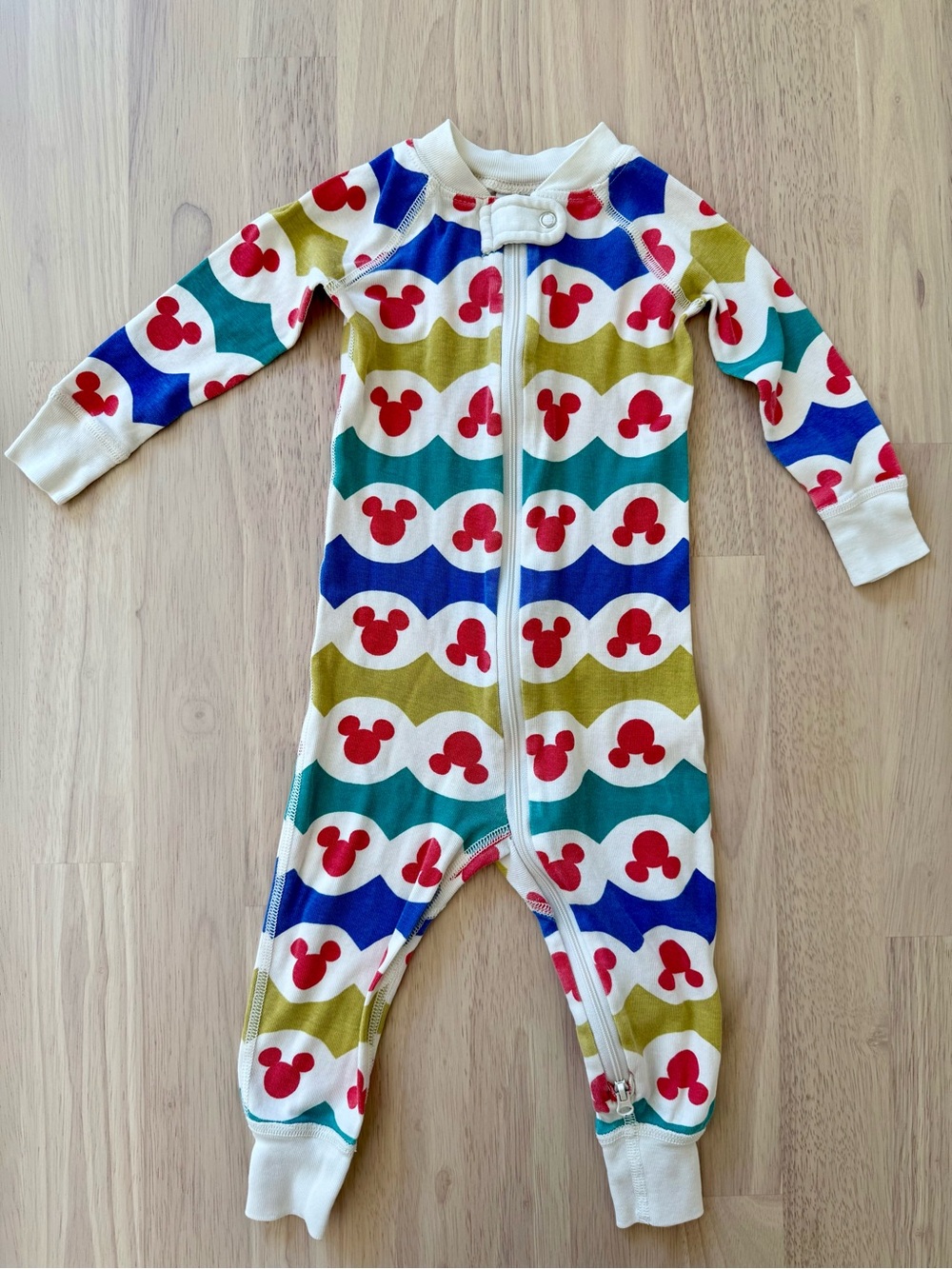 Hanna Andersson Disney Mickey Mouse HannaJams Sleeper. Size 12-18 months